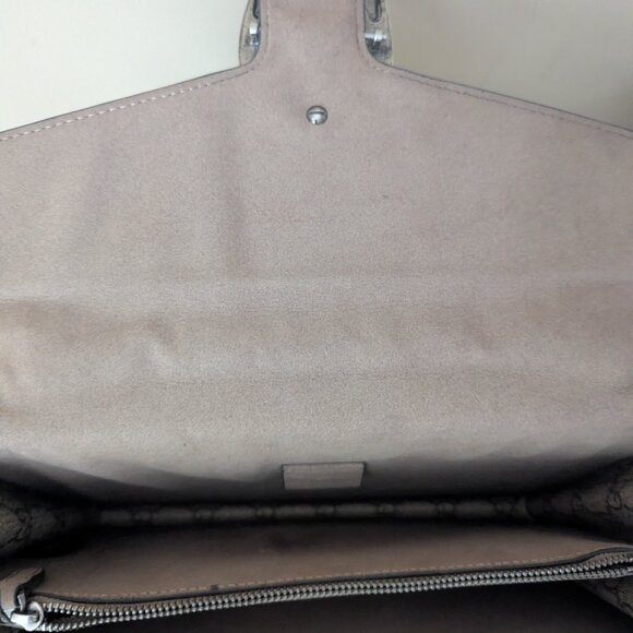 Gucci Women's hang bag/ shoulder bag / crossbody bag - Picture 7 of 9